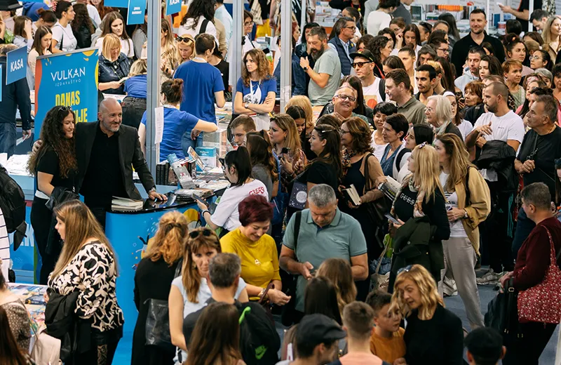 Majić još jednom potvrdio veliku reputaciju; na štandu Vulkana premijera knjige „Digitalna prizma“ 