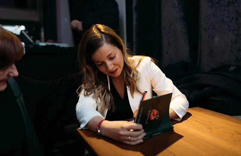 Knjiga „Strana B“ Vanje Mandić Maravić predstavljena beogradskoj publici