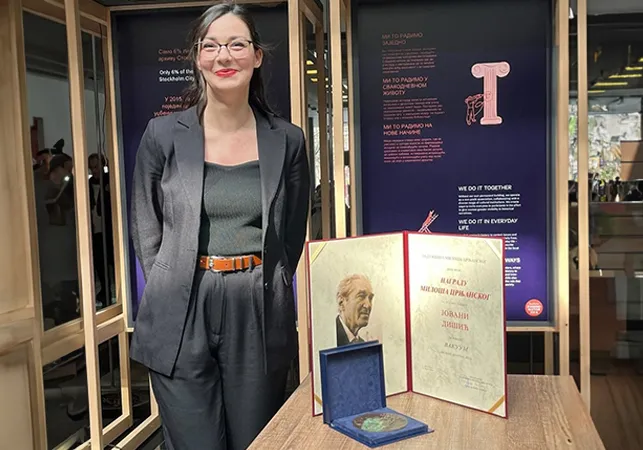 Jovani Dišić uručena „Nagrada Miloša Crnjanskog“ za roman „Vakuum“