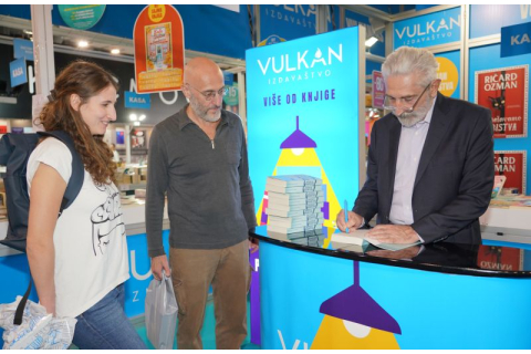 Domaći autori na Sajmu knjiga: Premijerno predstavljena tri nova dela različitih žanrova