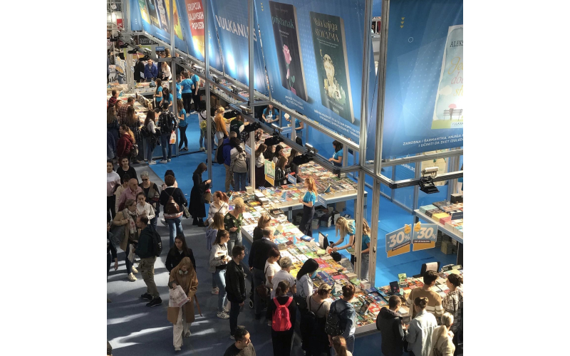 Prvog dana Sajma veliki broj posetilaca na štandovima Vulkan izdavaštva