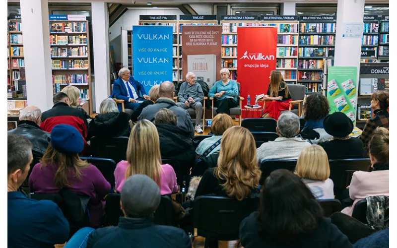 Veče posvećeno majstoru putopisne proze Dušanu Miklji: I u knjižari Vulkan razgovori o „Galeriji“