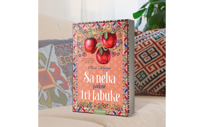Ruski bestseler „Sa neba padoše tri jabuke“ u prodaji