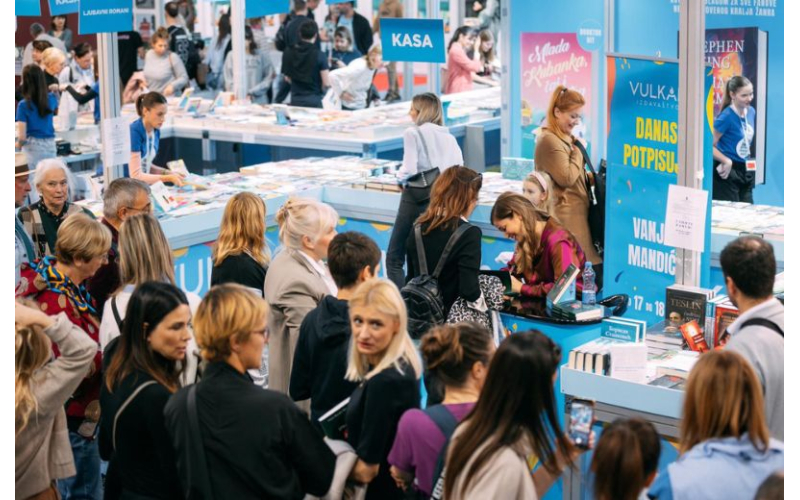 Bogat i uzbudljiv petak na štandu Vulkan izdavaštva – dugi redovi i tri remek-dela 